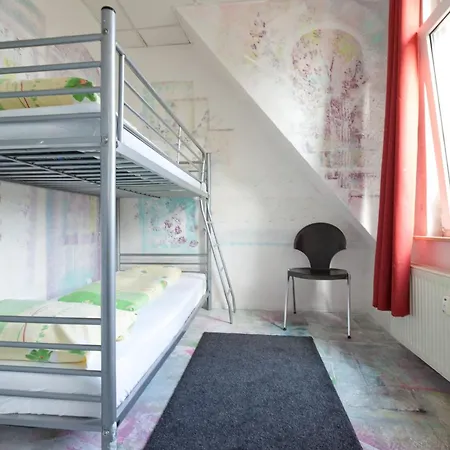 Hostel Jena ホステル *